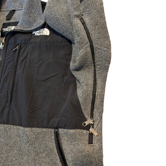 The North Face Women’s Denali Fleece Jacket Gray/Black Size M - Picture 4 of 4
